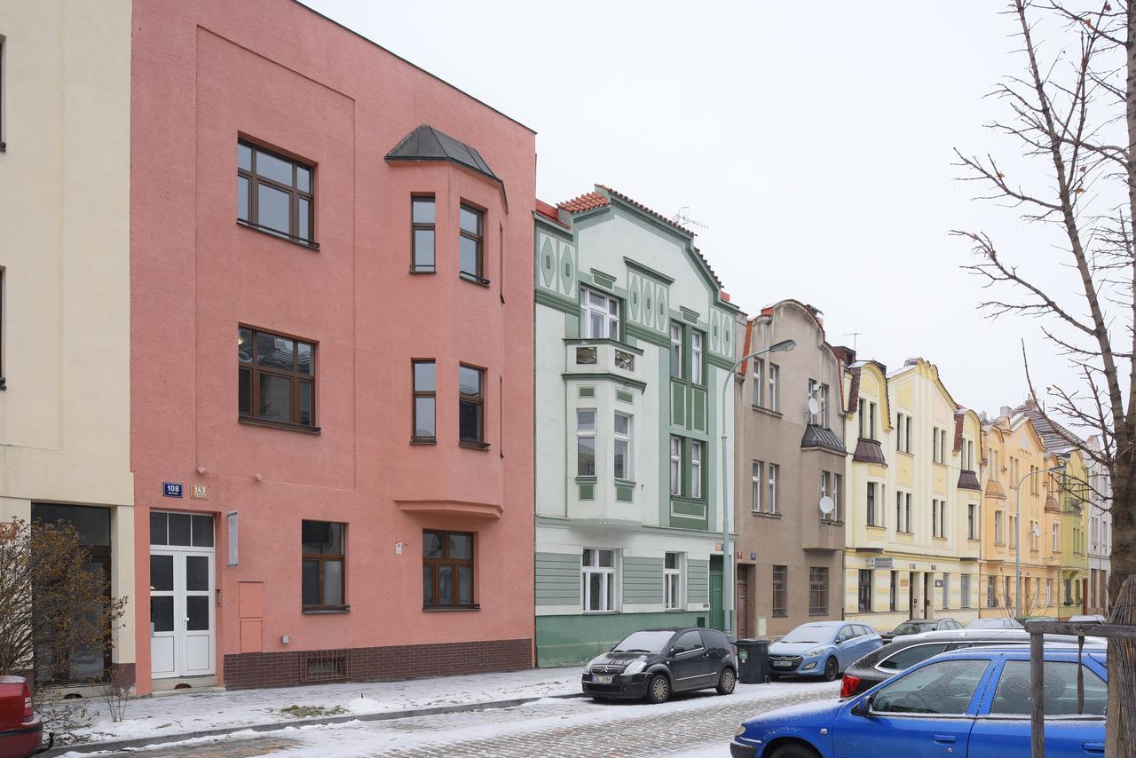 Pink House Apartments Prague Luaran gambar